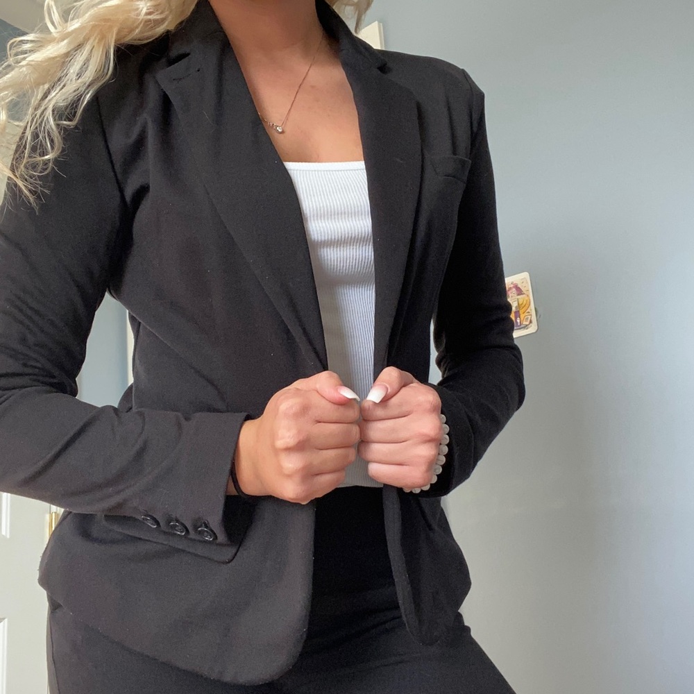 Women’s black blazer